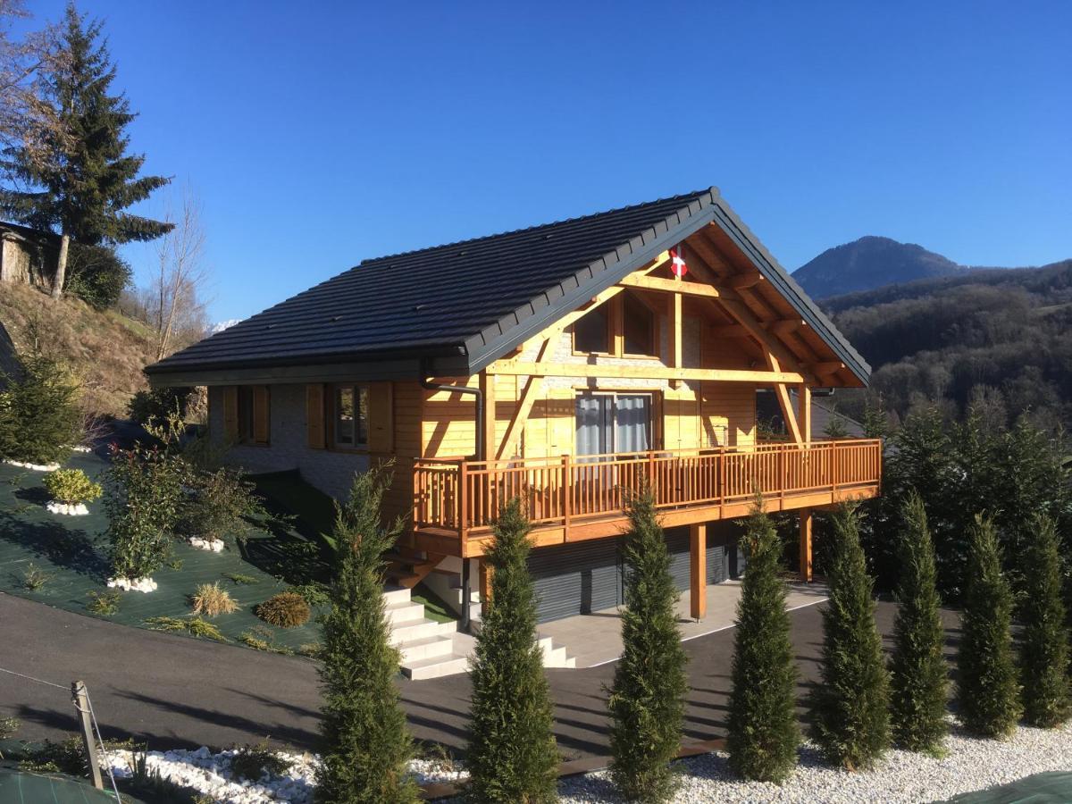 Chalet A La Campagne Coise-Saint-Jean-Pied-Gauthier 外观 照片
